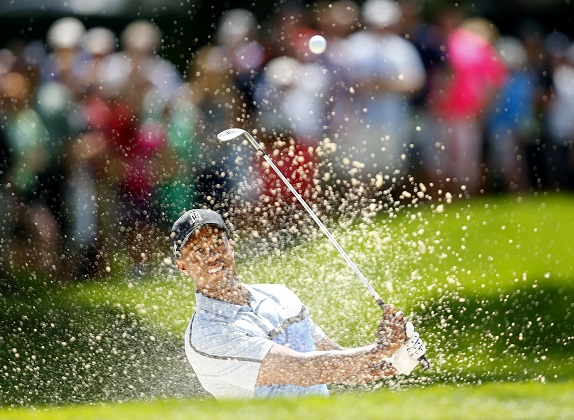 tiger woods friday tee time