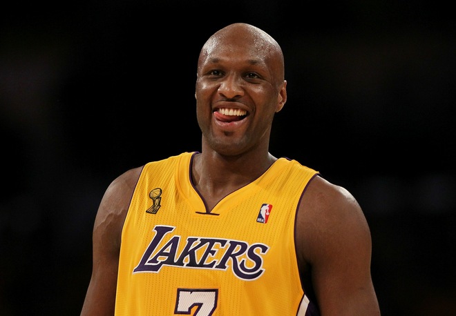 lakers-rumors-phil-jackson-says-lamar-odom-not-welcomed-back-former