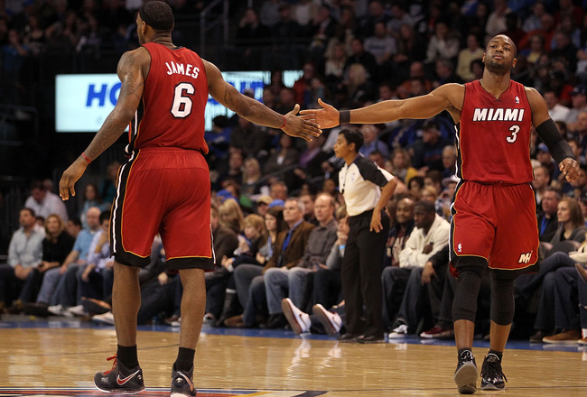 Miami Heat Rumors: Dwyane Wade Knee Injuries Impact LeBron James, Chris ...