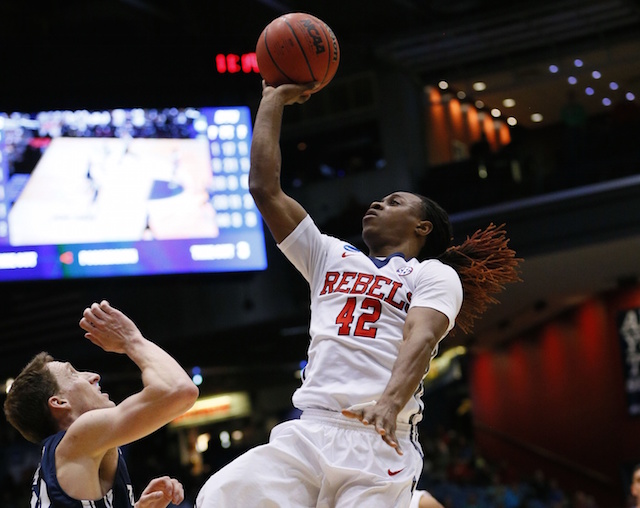 ncaa basketball live streaming free
