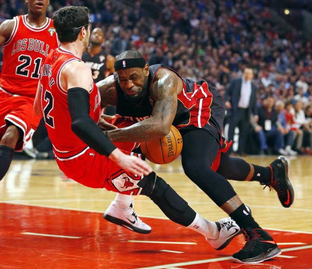 miami heat  chicago bulls radio stream listen  game