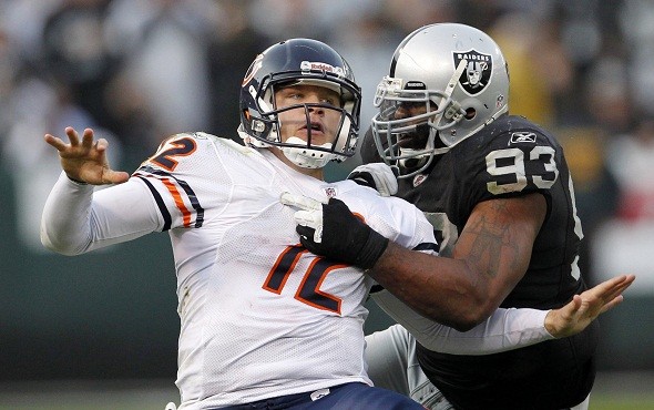  Oakland Raiders defensive tackle Tommy Kelly