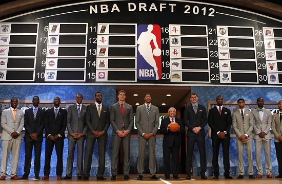 Top prospects pose for a group photograph with NBA Commissioner David Stern 