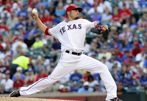 Texas Rangers pitcher Matt Garza