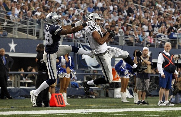 Oakland Raiders wide receiver Andre Holmes