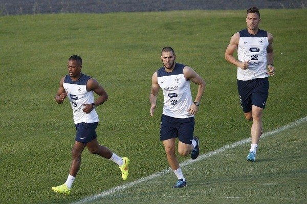 France's national soccer team players (From L) Patrice Evra, Karim Benzema 