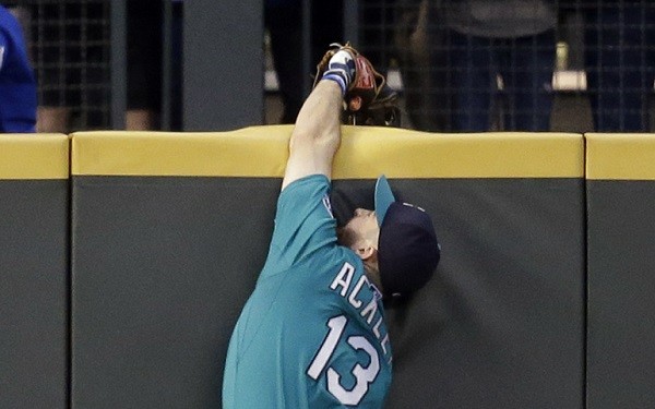 Seattle Mariners outfielder Dustin Ackley