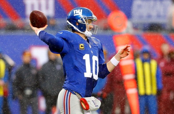  Eli Manning #10 of the New York Giants