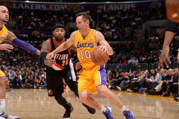 Steve Nash #10 of the Los Angeles Lakers 
