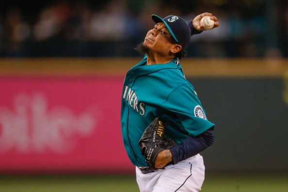  Starting pitcher Felix Hernandez #34 of the Seattle Mariners