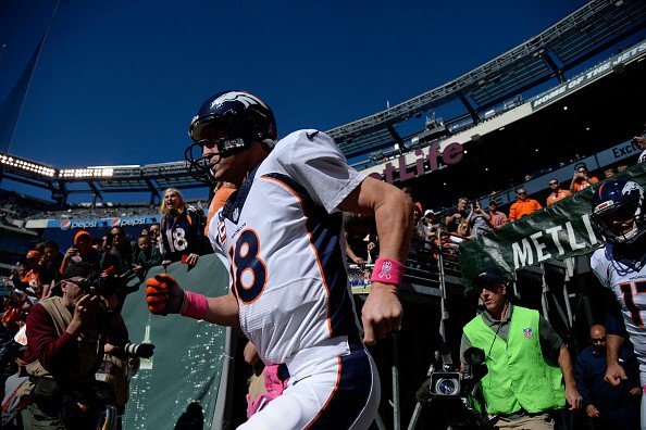Peyton Manning (18) of the Denver Broncos 
