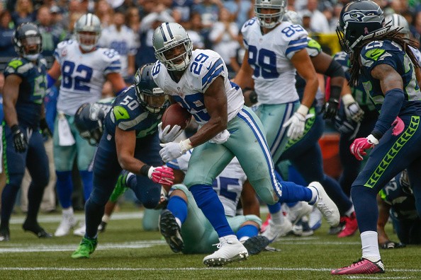 Running back DeMarco Murray #29 of the Dallas Cowboys