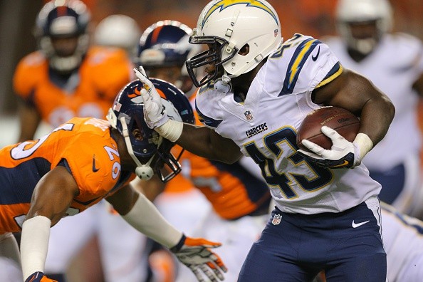 Running back Branden Oliver #43 of the San Diego Chargers