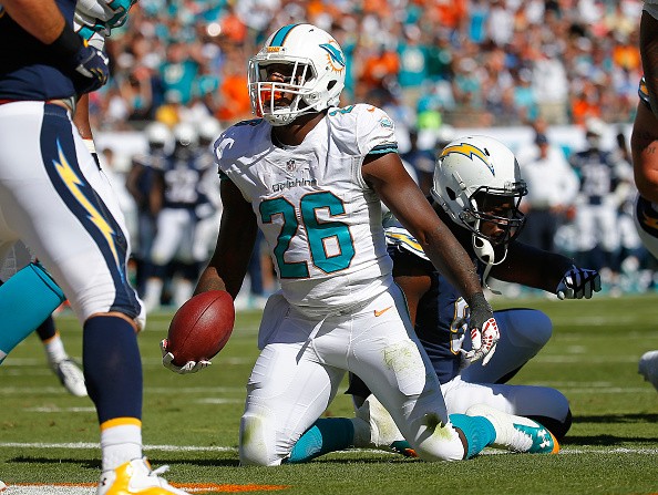 Running back Lamar Miller #26 of the Miami Dolphins 