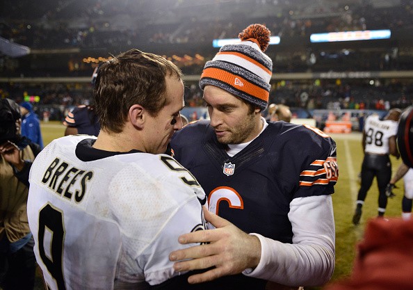Drew Brees #9 of the New Orleans Saints Jay Cutler #6 of the Chicago Bears