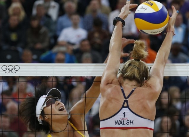 Walsh Jennings and May-Treanor advance to Finals in beach volleyball