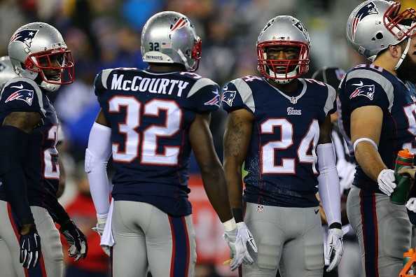Darrelle Revis #24 and Devin McCourty