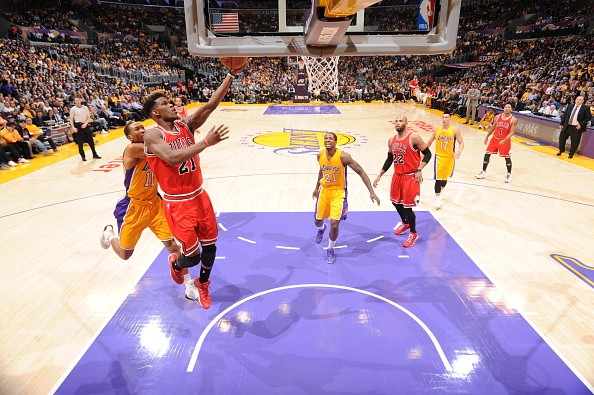 Jimmy Butler #21 of the Chicago Bulls shoots against the Los Angeles Lakers