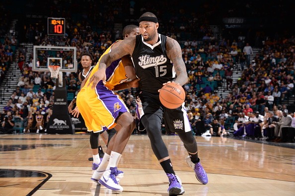 DeMarcus Cousins #15 of the Sacramento Kings handles against the Los Angeles Lakers 