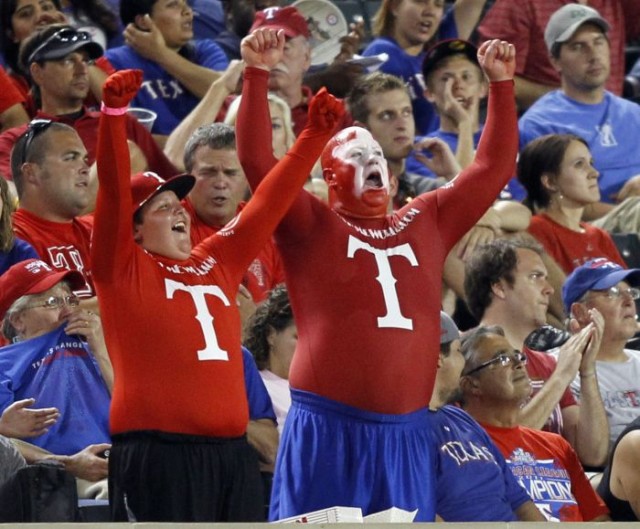 Texas Rangers Fans Show Off Their Blue Hair - wide 7