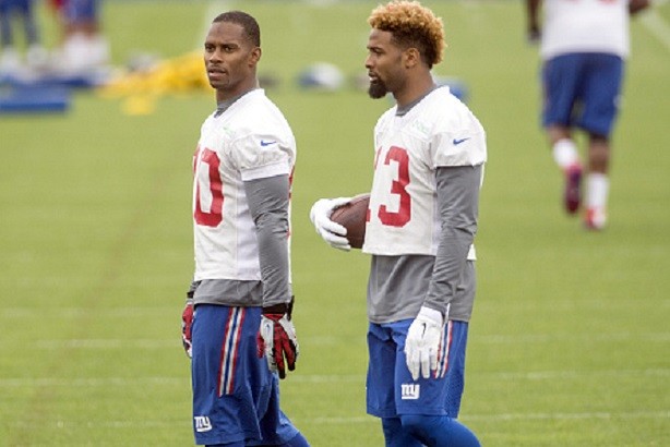 New York Giants wide receiver Victor Cruz (80) and Giants wide receiver Odell Beckham