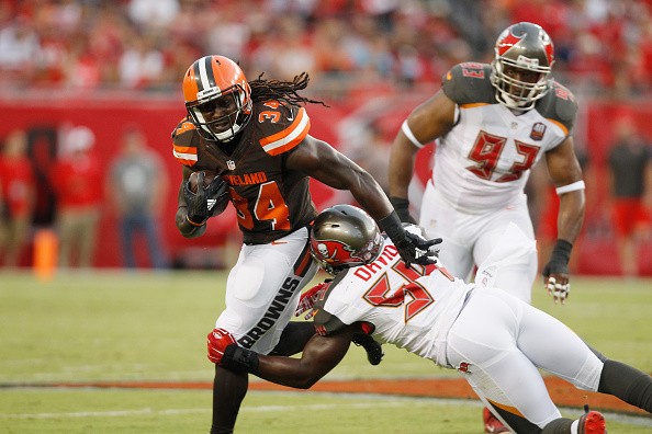 Isaiah Crowell #34 of the Cleveland Browns 