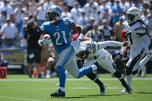 Running back Ameer Abdullah #21 of the Detroit Lions