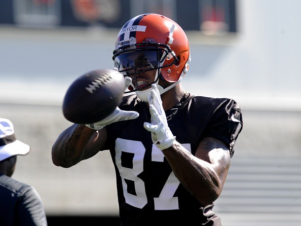 Wide receiver Terrelle Pryor #87 of the Cleveland Browns