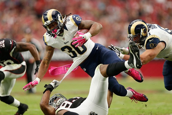Running back Todd Gurley #30 of the St. Louis Rams