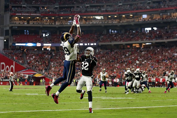 Tight end Jared Cook #89 of the St. Louis Rams