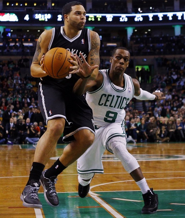 Rondo Celtics, Williams Nets