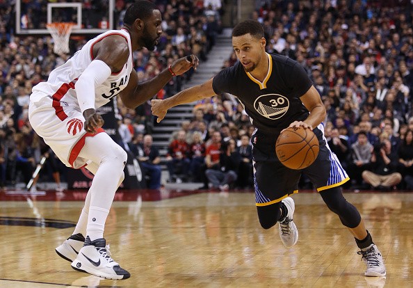 Stephen Curry #30 of the Golden State Warriors
