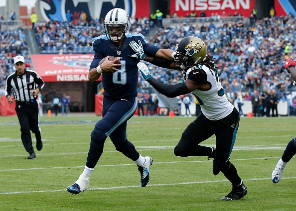 Marcus Mariota #8 of the Tennessee Titans 