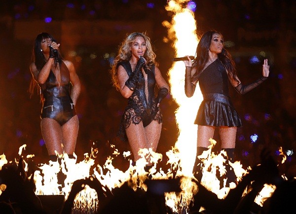 Beyonce and Destiny's Child perform during the half-time show