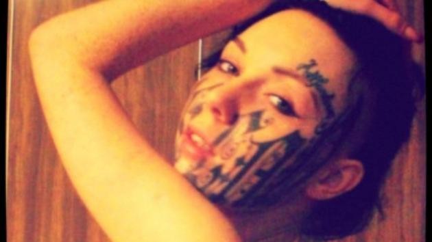 Face Tattoo After First Date: Girl Takes Pic