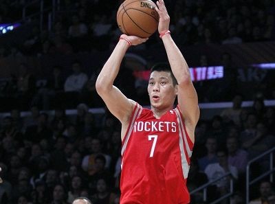 Jeremy Lin Shoots Three