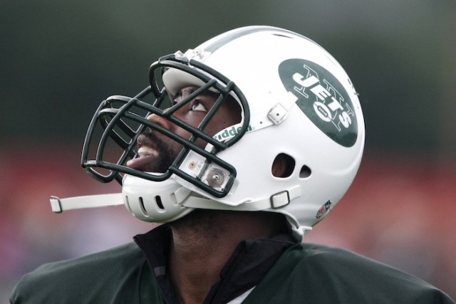 Darrelle Revis not happy with Jets, again